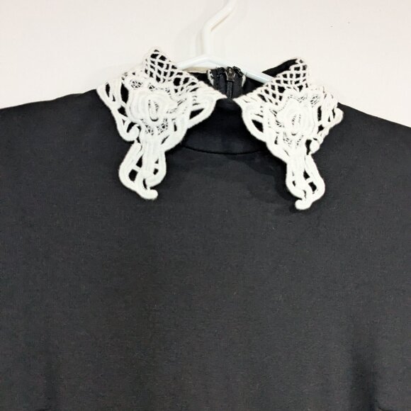 *3/$10* BNWT Revamped Lace Collar Dress Black White Size Small - Picture 2 of 6